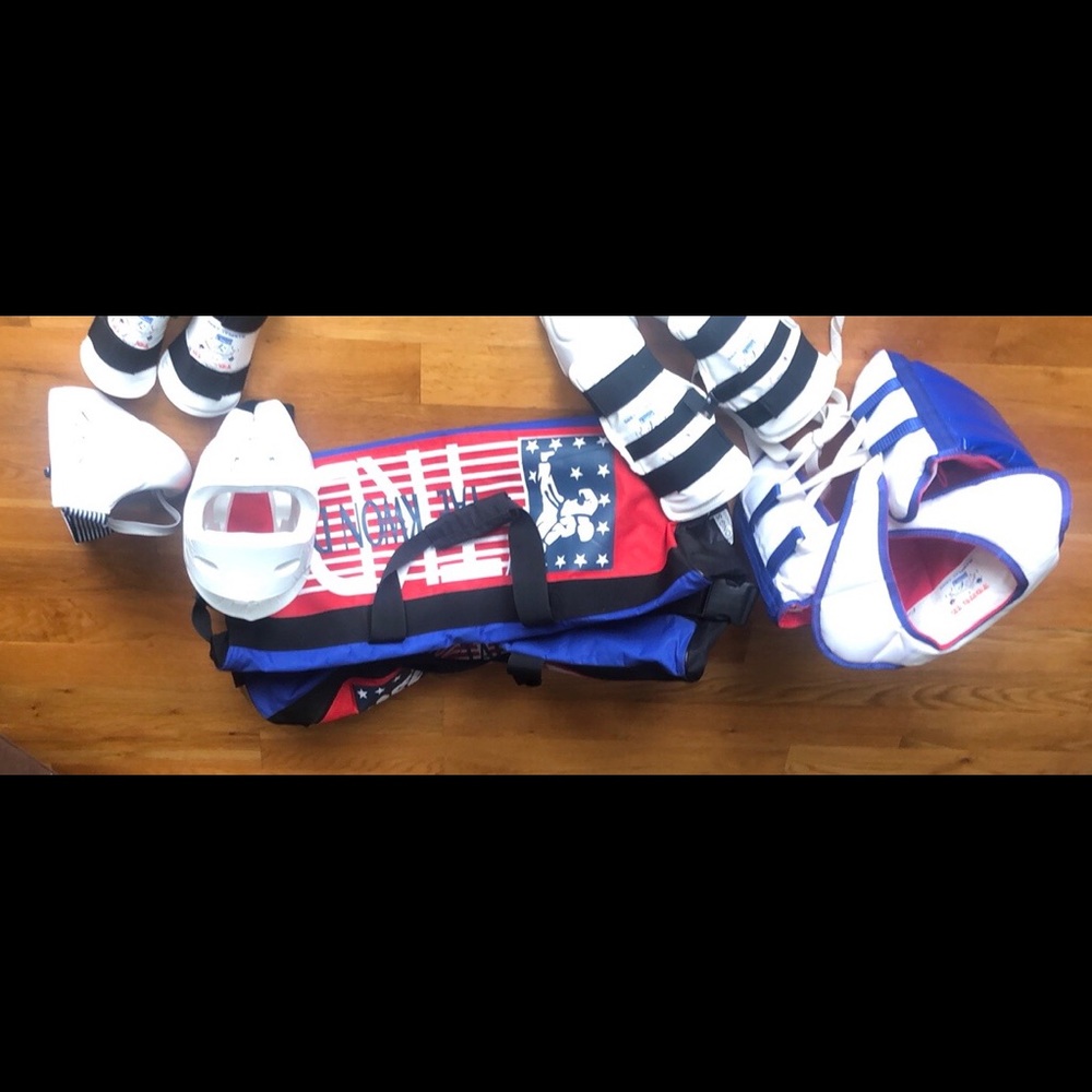 Tiger Claw Tae Kwon Do sparring set